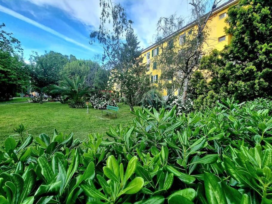 Appartamento Vista Giardino - L'Onda Blu La Spezia Ngoại thất bức ảnh